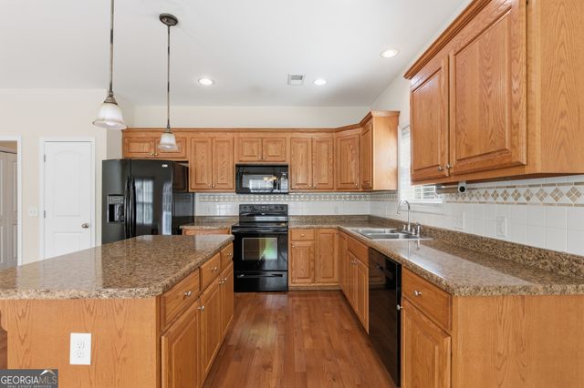 110 Bridgeport Drive, Demorest, GA 30535