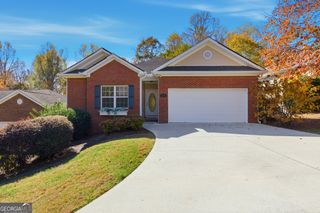 110 Bridgeport Drive, Demorest, GA 30535