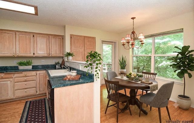 27 Quantock Hills Drive, Bella Vista, AR 72715