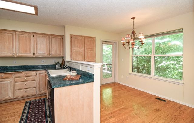 27 Quantock Hills Drive, Bella Vista, AR 72715