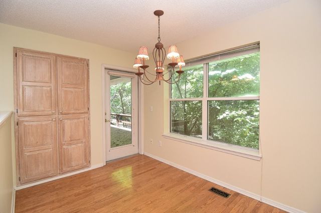 27 Quantock Hills Drive, Bella Vista, AR 72715