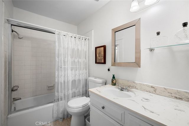1935 Alpha 214, Glendale, CA 91208