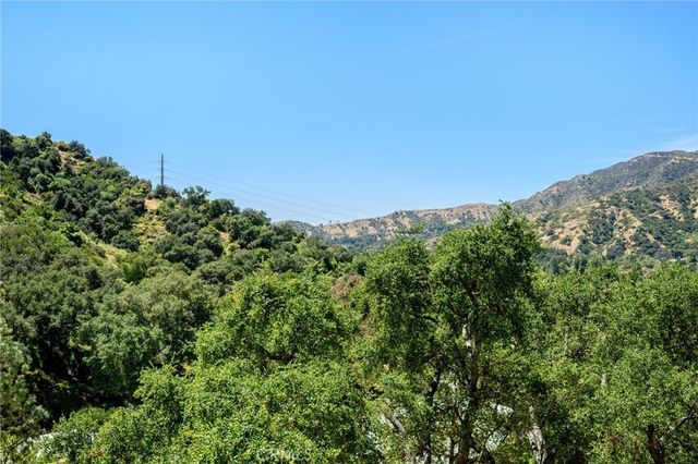 1935 Alpha 214, Glendale, CA 91208