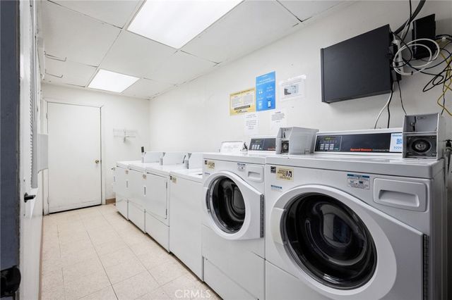 1935 Alpha 214, Glendale, CA 91208