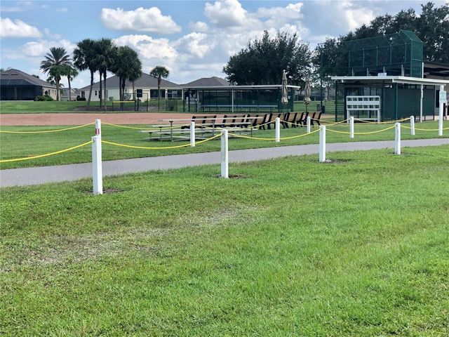 1723 WOLF LAUREL DRIVE, Sun City Center, FL 33573