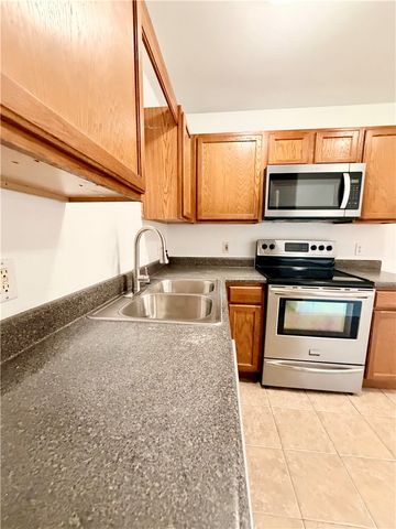 701 E Bonnie Lane, Rogers, AR 72758