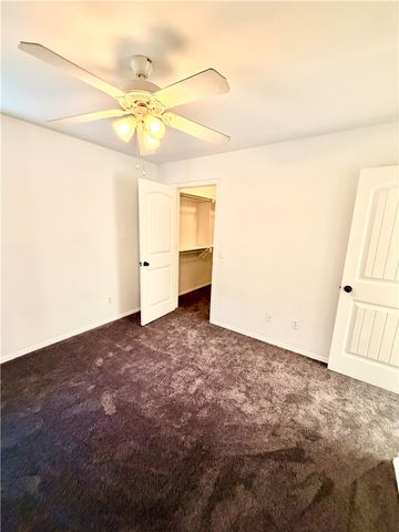 701 E Bonnie Lane, Rogers, AR 72758