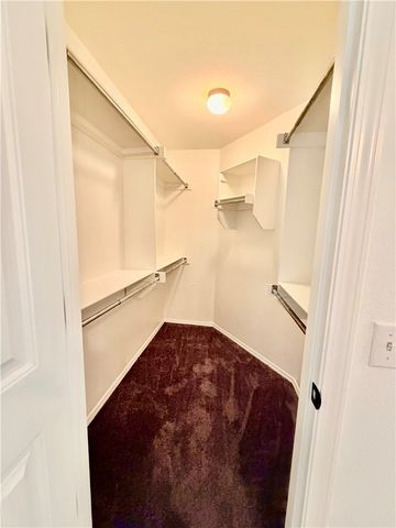 701 E Bonnie Lane, Rogers, AR 72758