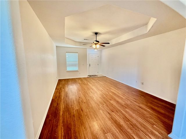 701 E Bonnie Lane, Rogers, AR 72758