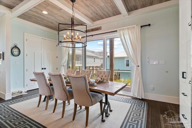 8075 White Sands Blvd, Navarre Beach, FL 32566