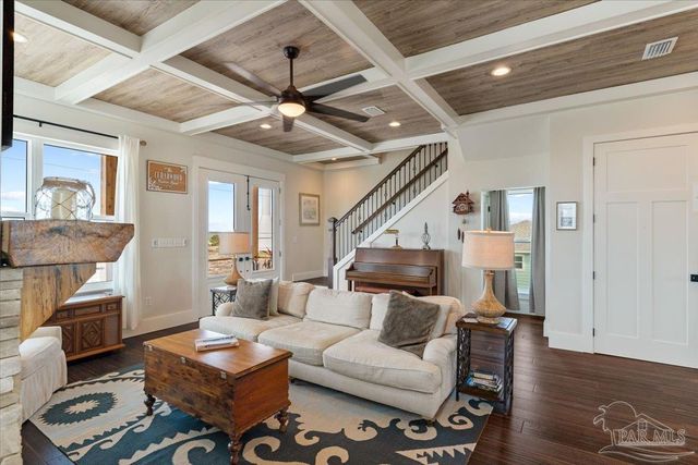 8075 White Sands Blvd, Navarre Beach, FL 32566