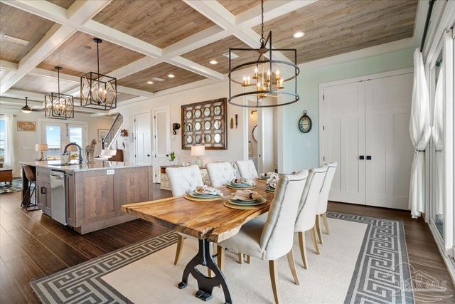 8075 White Sands Blvd, Navarre Beach, FL 32566