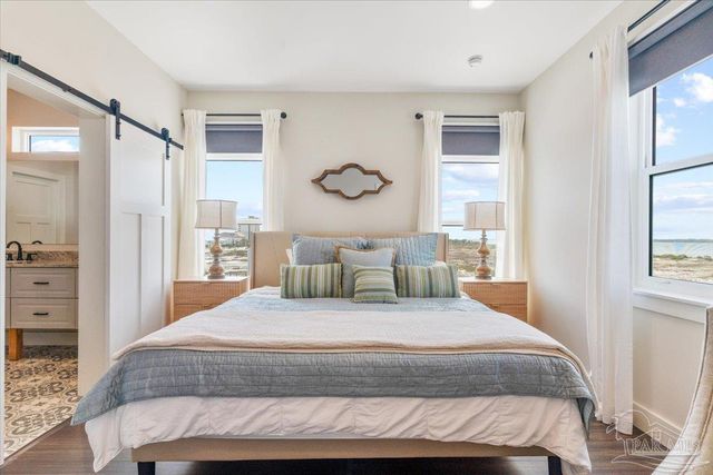 8075 White Sands Blvd, Navarre Beach, FL 32566