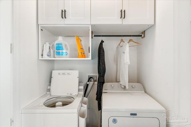 8075 White Sands Blvd, Navarre Beach, FL 32566