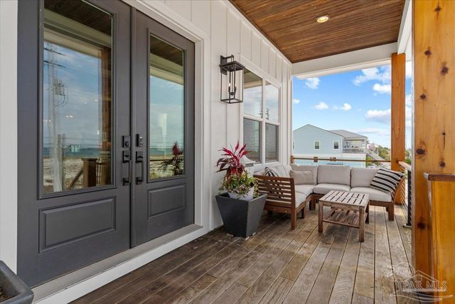 8075 White Sands Blvd, Navarre Beach, FL 32566