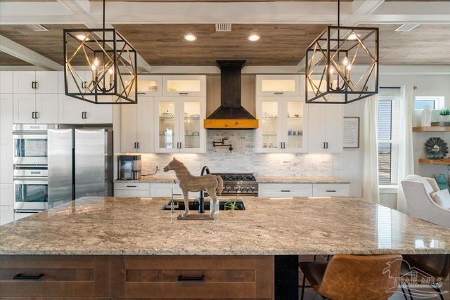 8075 White Sands Blvd, Navarre Beach, FL 32566