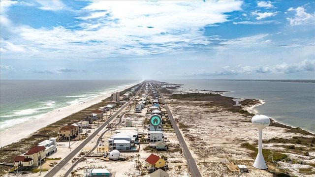 8075 White Sands Blvd, Navarre Beach, FL 32566