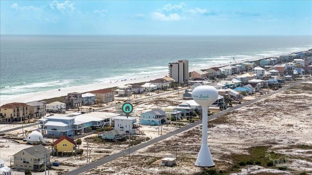 8075 White Sands Blvd, Navarre Beach, FL 32566