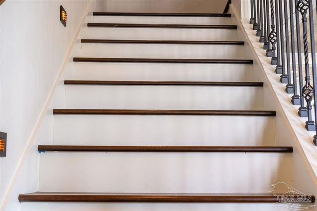 8075 White Sands Blvd, Navarre Beach, FL 32566