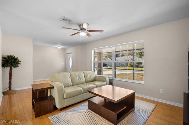 18189 Sandy Pines CIR, North Fort Myers, FL 33917