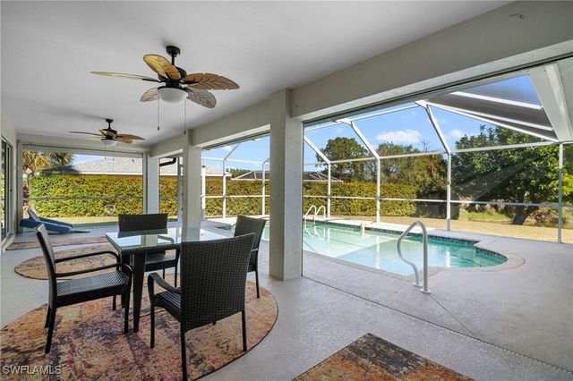 18189 Sandy Pines CIR, North Fort Myers, FL 33917