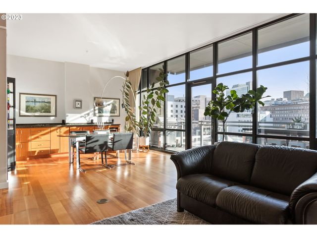 1025 Nw COUCH St 613, Portland, OR 97209