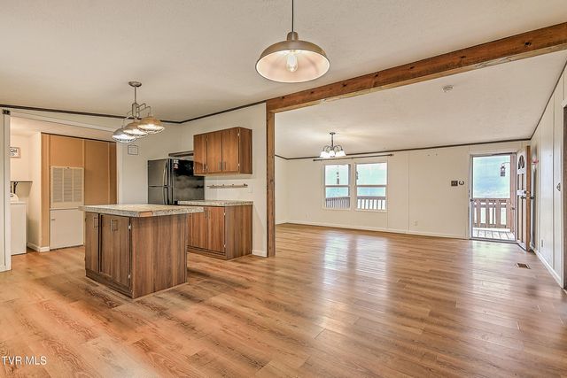 691 Lloyds Chapel Road, Church Hill, TN 37642