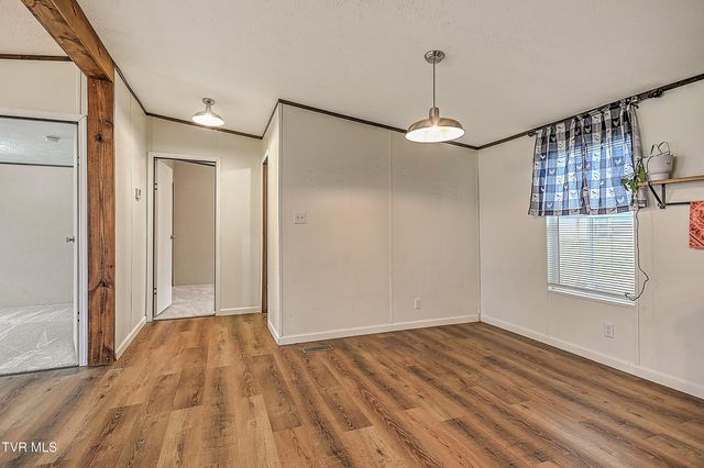 691 Lloyds Chapel Road, Church Hill, TN 37642