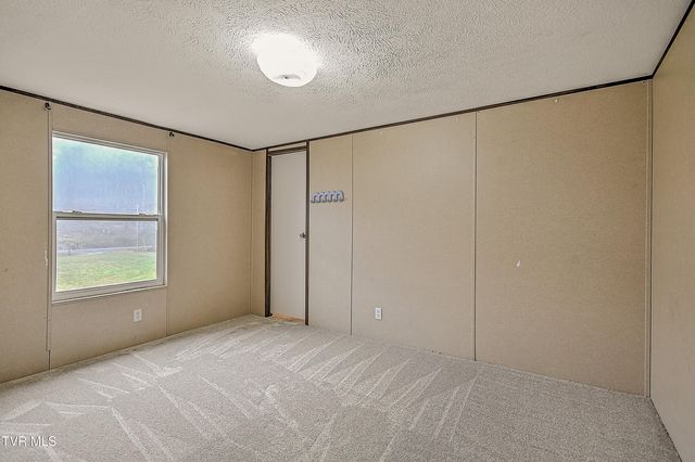 691 Lloyds Chapel Road, Church Hill, TN 37642