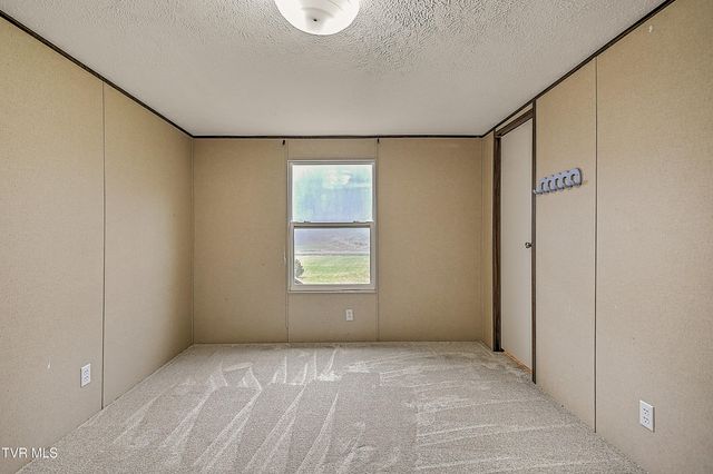 691 Lloyds Chapel Road, Church Hill, TN 37642