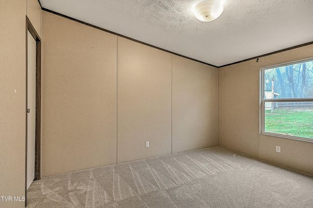 691 Lloyds Chapel Road, Church Hill, TN 37642