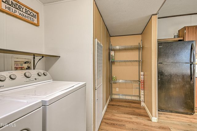 691 Lloyds Chapel Road, Church Hill, TN 37642