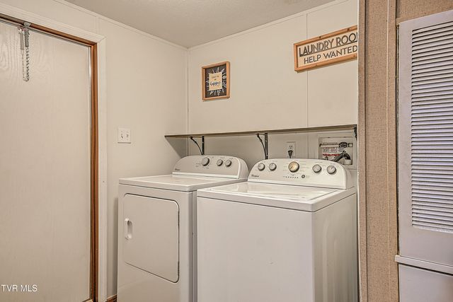 691 Lloyds Chapel Road, Church Hill, TN 37642