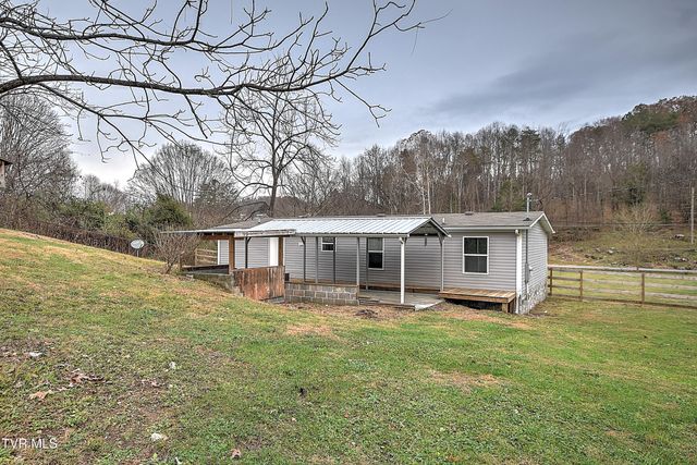 691 Lloyds Chapel Road, Church Hill, TN 37642