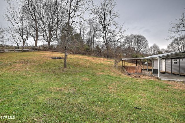 691 Lloyds Chapel Road, Church Hill, TN 37642