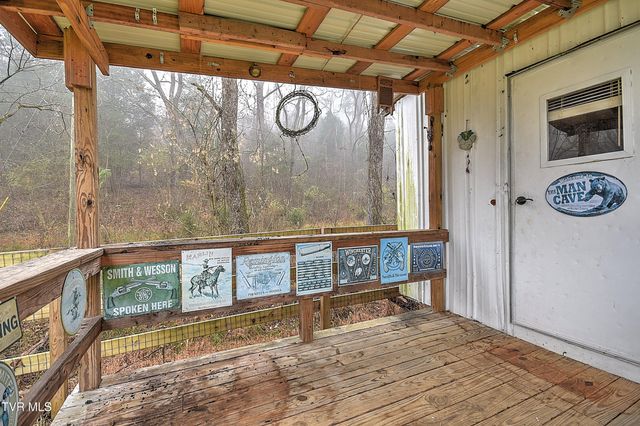 691 Lloyds Chapel Road, Church Hill, TN 37642