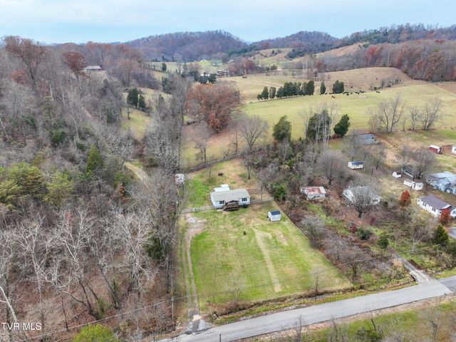 691 Lloyds Chapel Road, Church Hill, TN 37642