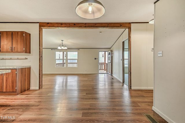 691 Lloyds Chapel Road, Church Hill, TN 37642