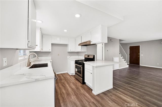 15205 S Budlong Avenue 19, Gardena, CA 90247