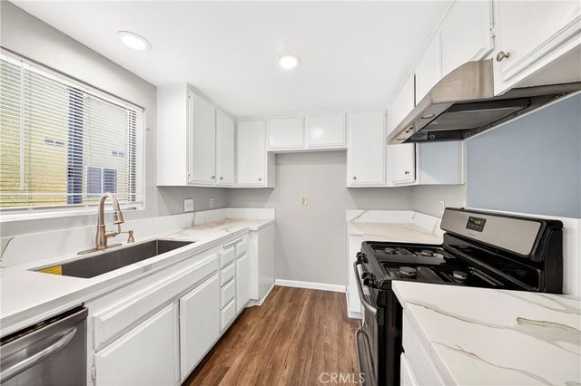 15205 S Budlong Avenue 19, Gardena, CA 90247