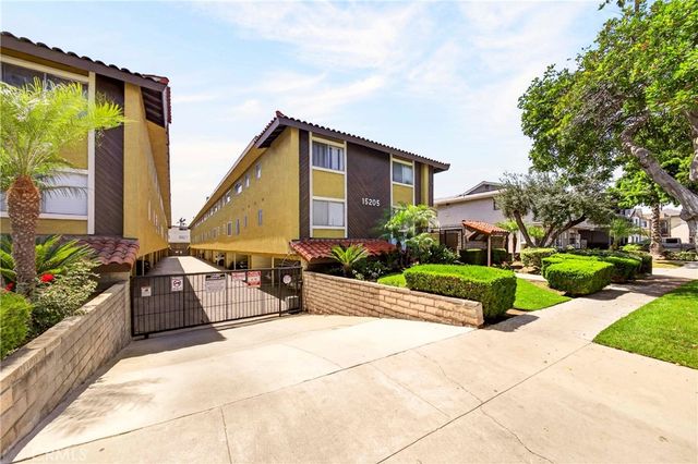 15205 S Budlong Avenue 19, Gardena, CA 90247