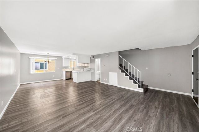 15205 S Budlong Avenue 19, Gardena, CA 90247