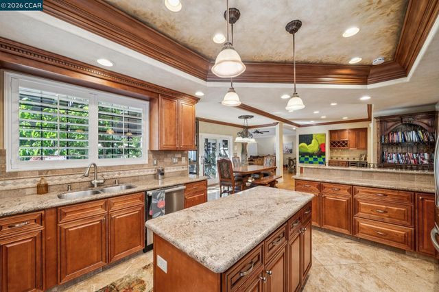 965 Elwyn Place, Danville, CA 94526