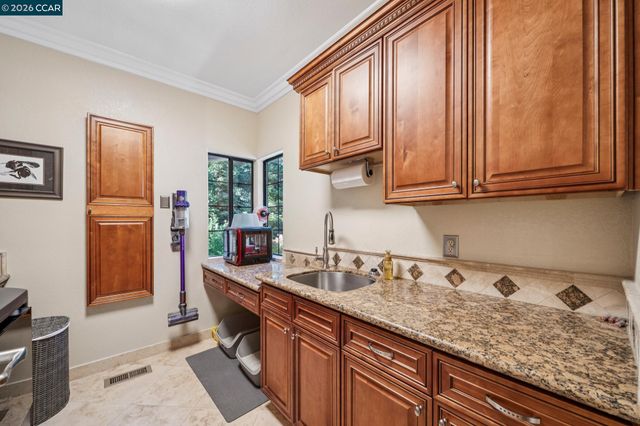 965 Elwyn Place, Danville, CA 94526
