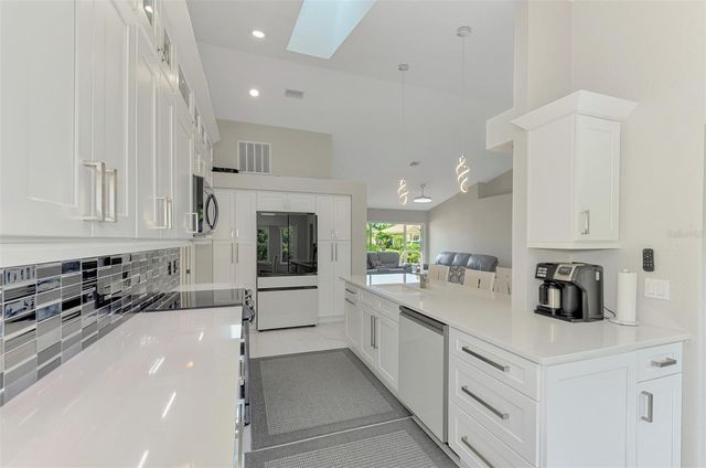 8300 PARKSIDE DRIVE, Englewood, FL 34224