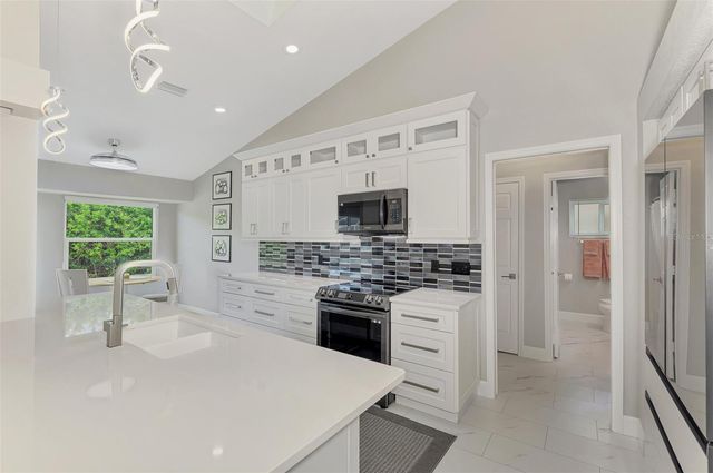 8300 PARKSIDE DRIVE, Englewood, FL 34224
