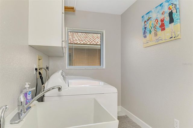 8300 PARKSIDE DRIVE, Englewood, FL 34224