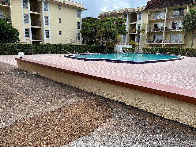 12035 NE 2nd Avenue A111, North Miami, FL 33161
