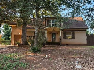 2741 Glenvalley Drive, Decatur, GA 30032