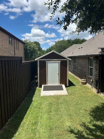 114 Lyndhurst Drive, Wylie, TX 75098
